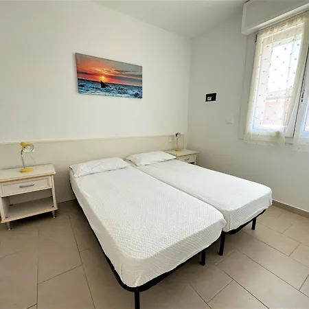 アパート Great And Bright Flat With Pool